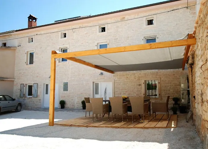 Villa Mandy